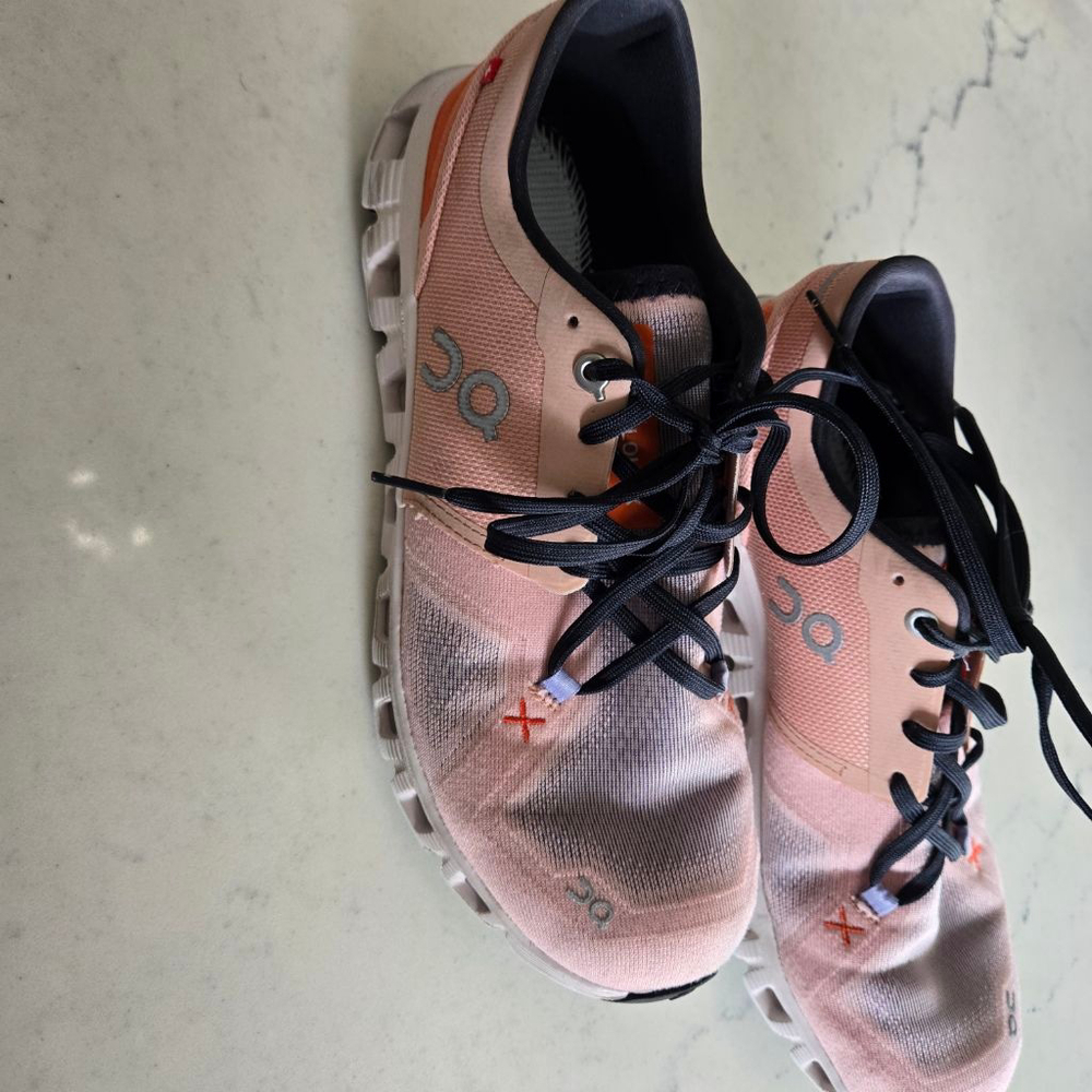 Women's On Cloud X3 Athletic Shoes in Sand Rose Sz US 9 Style # 60.98691 - Picture 8 of 10